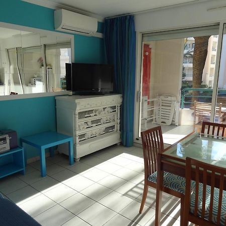 Residence Du Port - Borghese Фрежус Номер фото